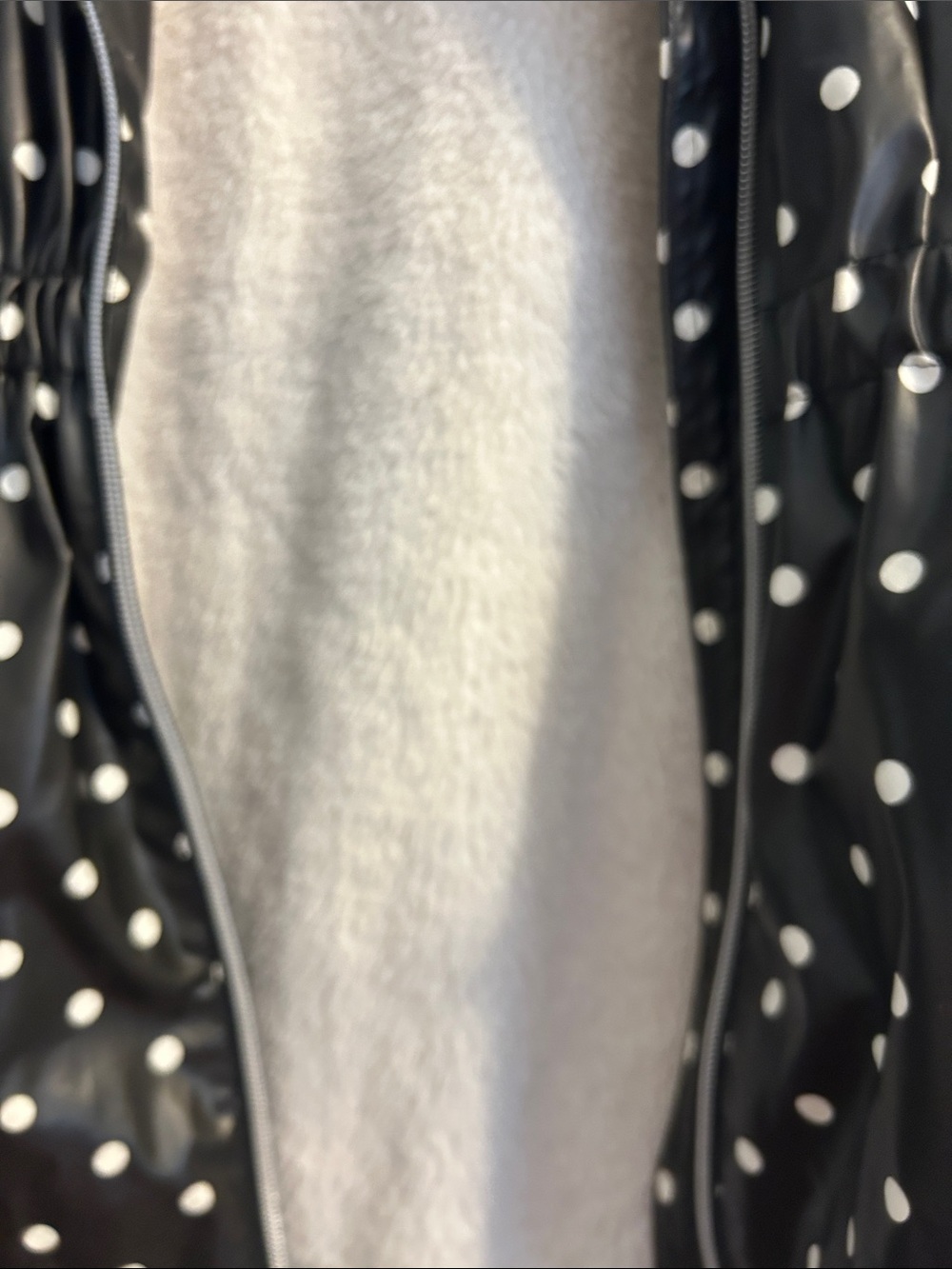 Liv & Lottie Black & White Polka Dot Raincoat Jacket - LIKE NEW - Picture 7 of 8